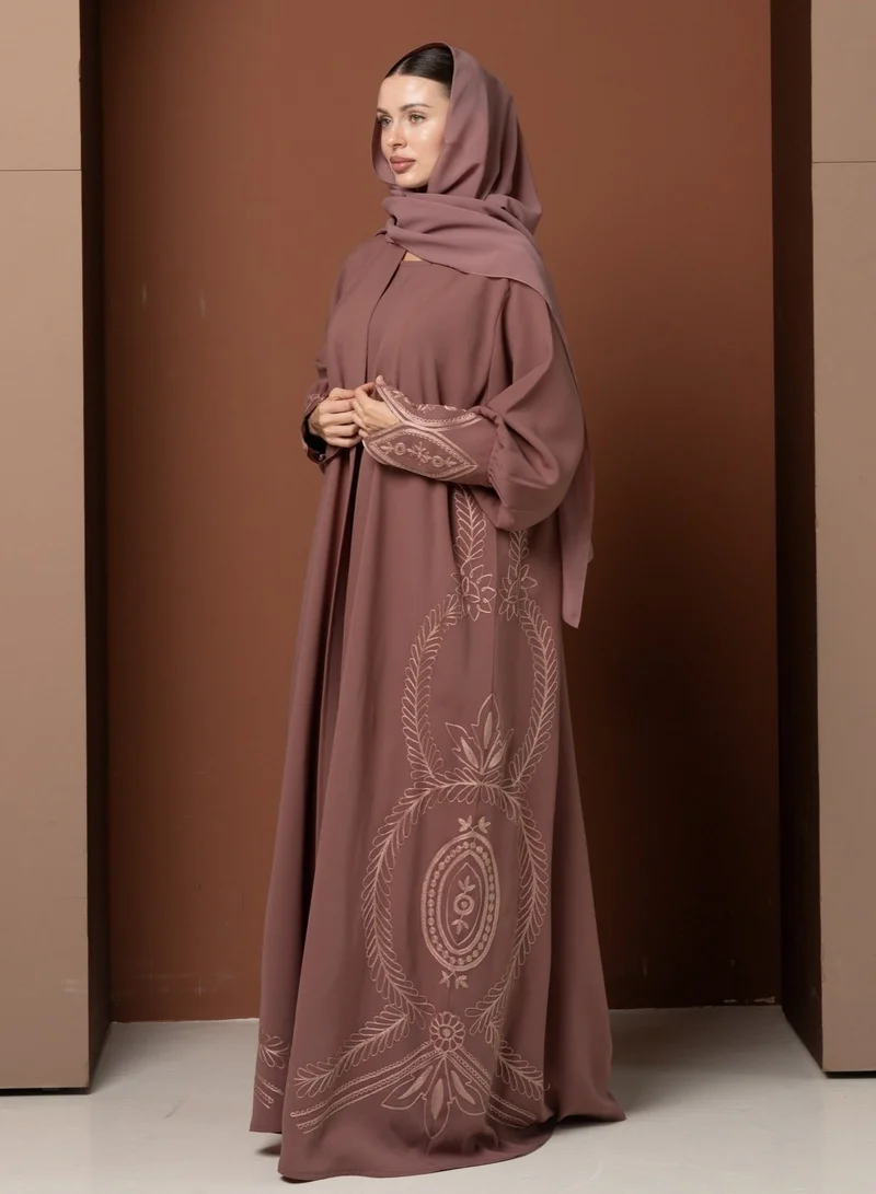 Meem by Mariyah Front open abaya with sheila